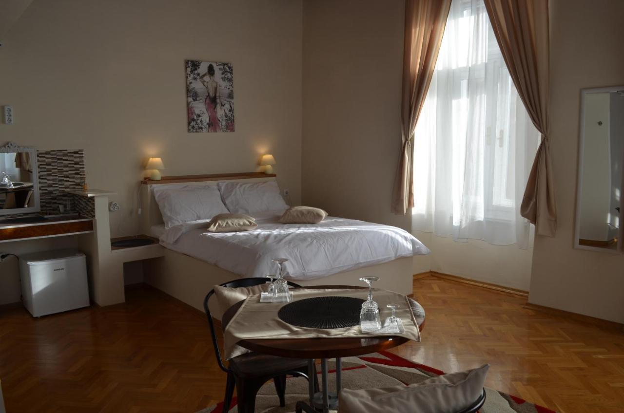 Rooms & Apartments Infinity Рієка Екстер'єр фото