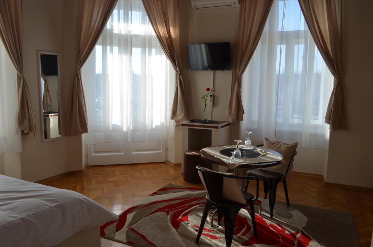 Rooms & Apartments Infinity Рієка Екстер'єр фото